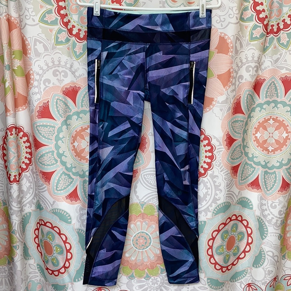 Lululemon mesh leggings - Picture 1 of 4